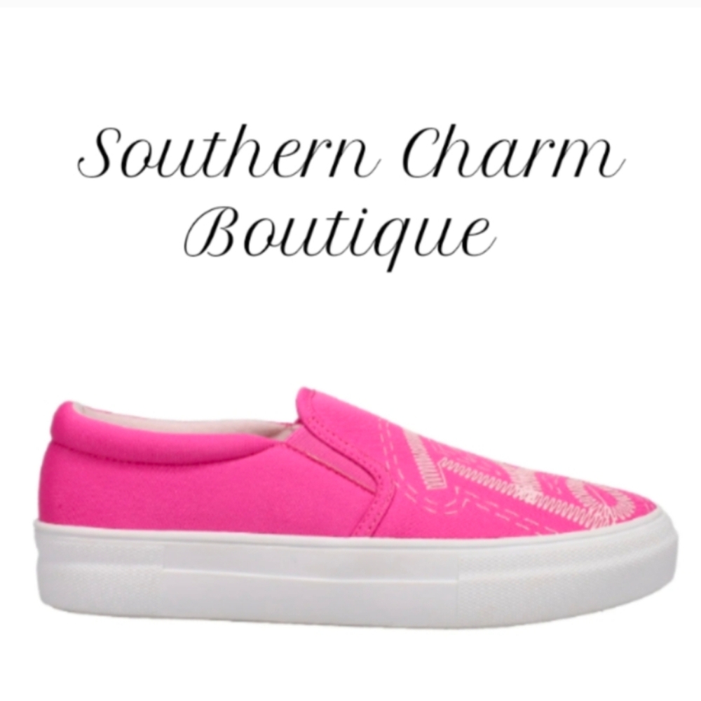 🆕 📢 Last Pair..📢 Barbie Canvas Sneakers - Picture 4 of 11